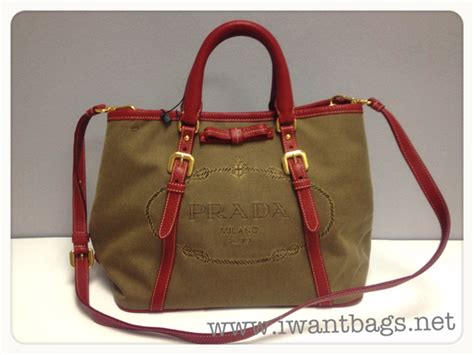 prada logo jacquard tote bn1841|Prada .